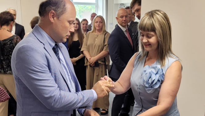 Imants Jurevičius un Iveta Sirmoviča Daugavpils telpu atklāšanas pasākumā