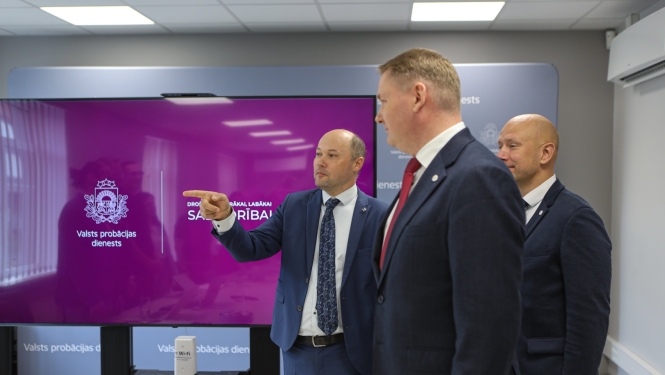 VPd vadītājs runā ar tieslietu ministru