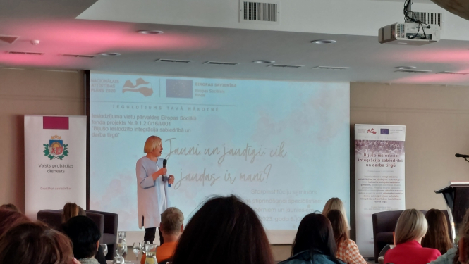 Ilona Linde saka uzrunu konferenče