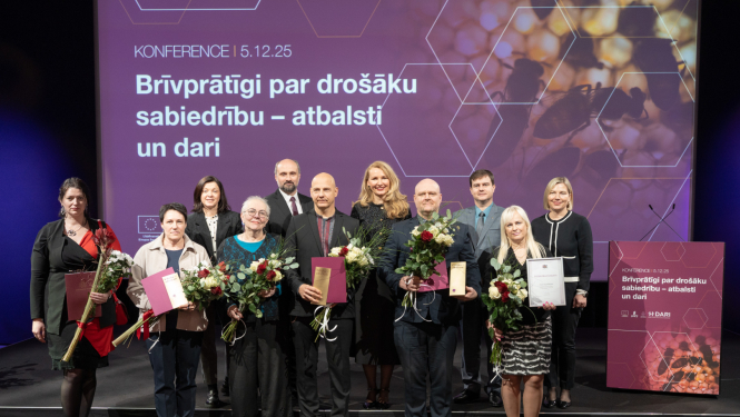 Balvas saņēmēju kopbilde