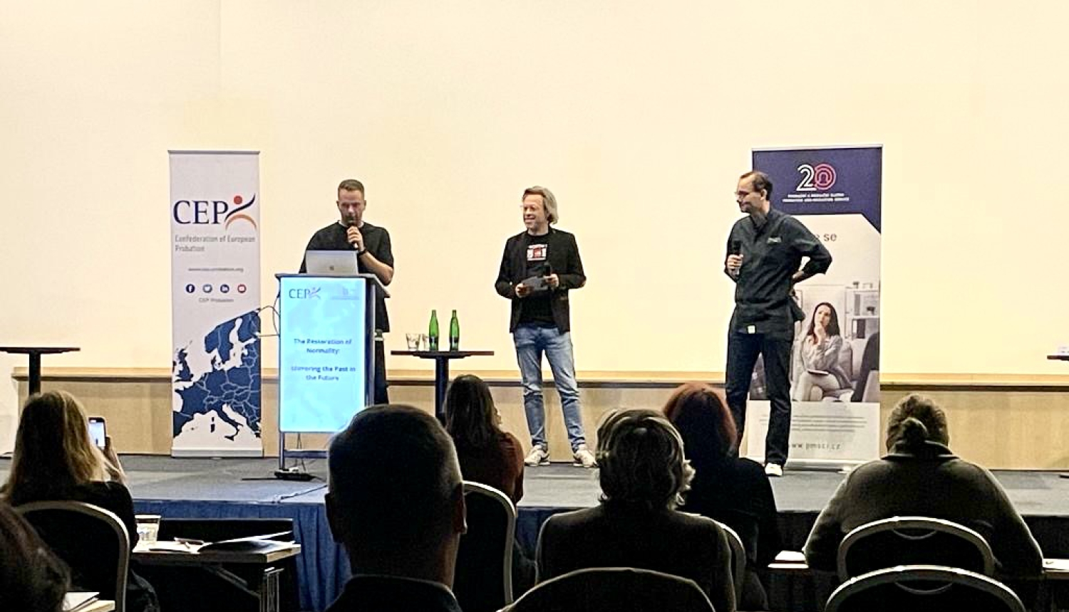 Imants Mozers, Jochum Wilderman, Koen Goei uzstājas konferencē