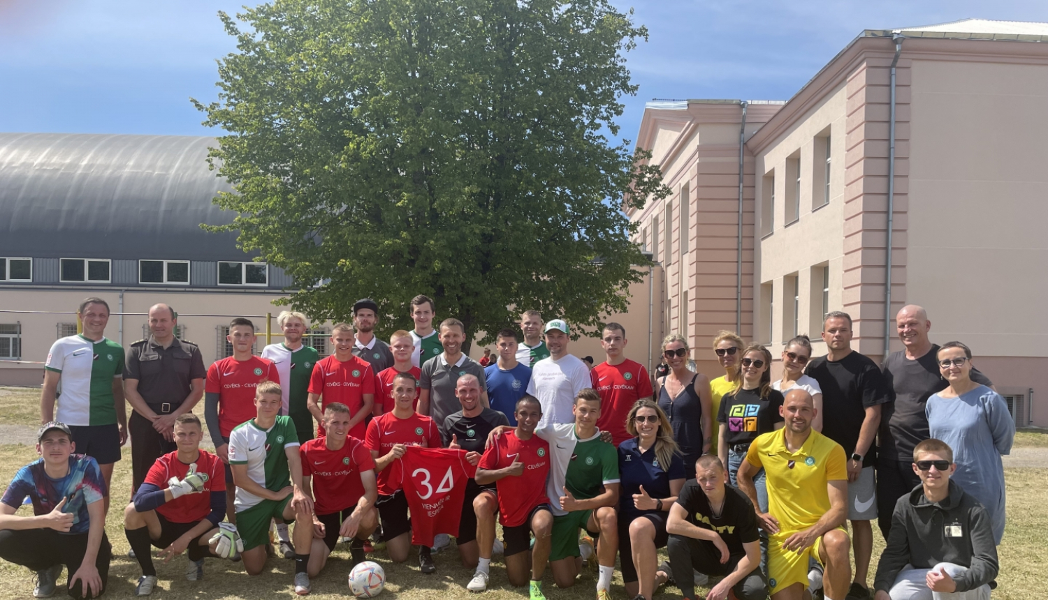 Akcijas "Cilvēks - cilvēkam" akcijas dalībnieki