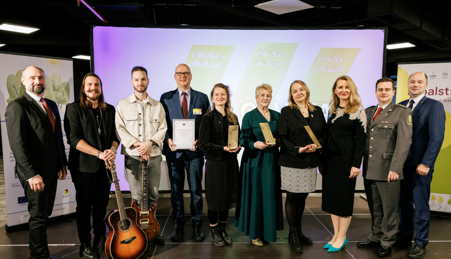 cilvēks cilvēkam balvas laureāti