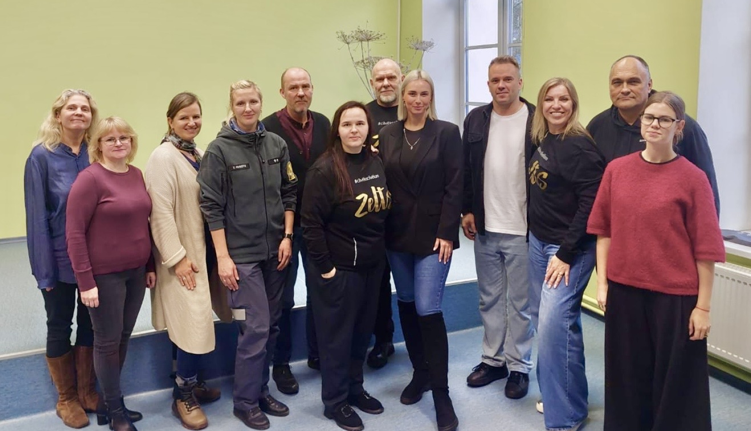 Cilvēks cilvēkam akcijas viesi un organizatori